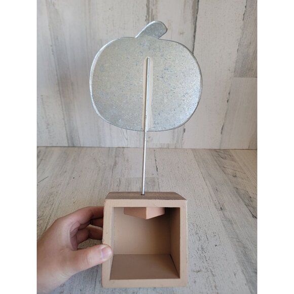 Pumpkin trick or treat centerpiece Halloween home decor sign - Picture 7 of 8